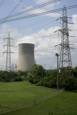 energia nucleare ernest sternglass