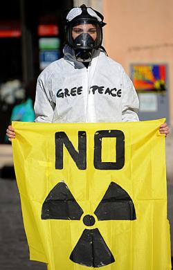nucleare greenpeace referendum