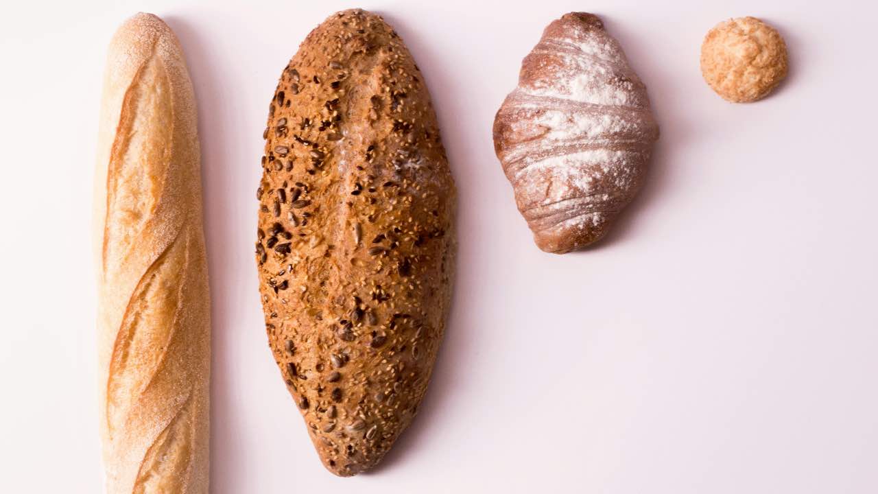 pane - pexels - terranauta-2