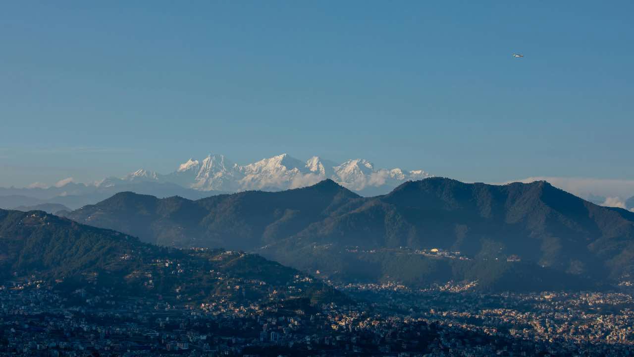 monti nepal - pexels - terranauta