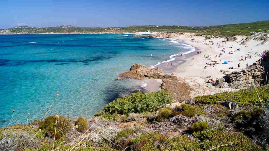 Scoperta sensazionale in Sardegna: rinvenuti più di mille castelli | Non li ha mai visti nessuno