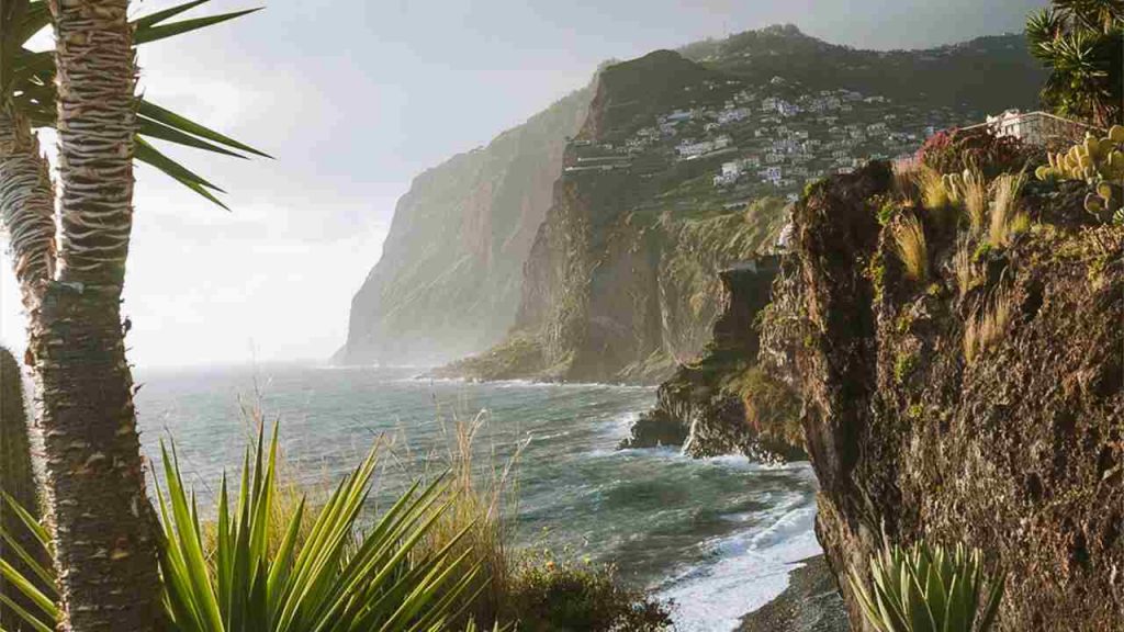 Borgo sul mare (pexels.com) - terranauta.it