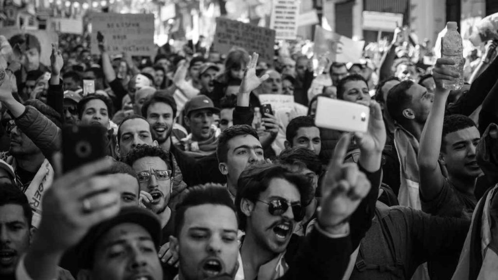 Proteste (pexels.com) - terranauta.it