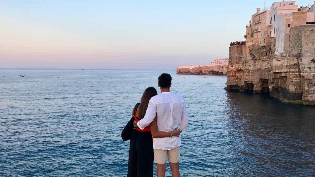 Puglia - mare - pexels- terranauta