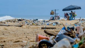 Rifiuti in spiaggia
