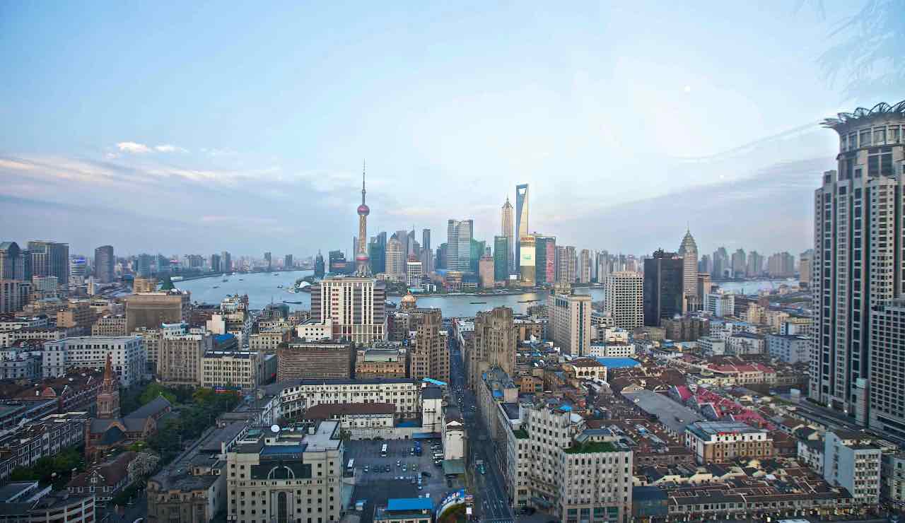 metropoli città - pexels- terranauta